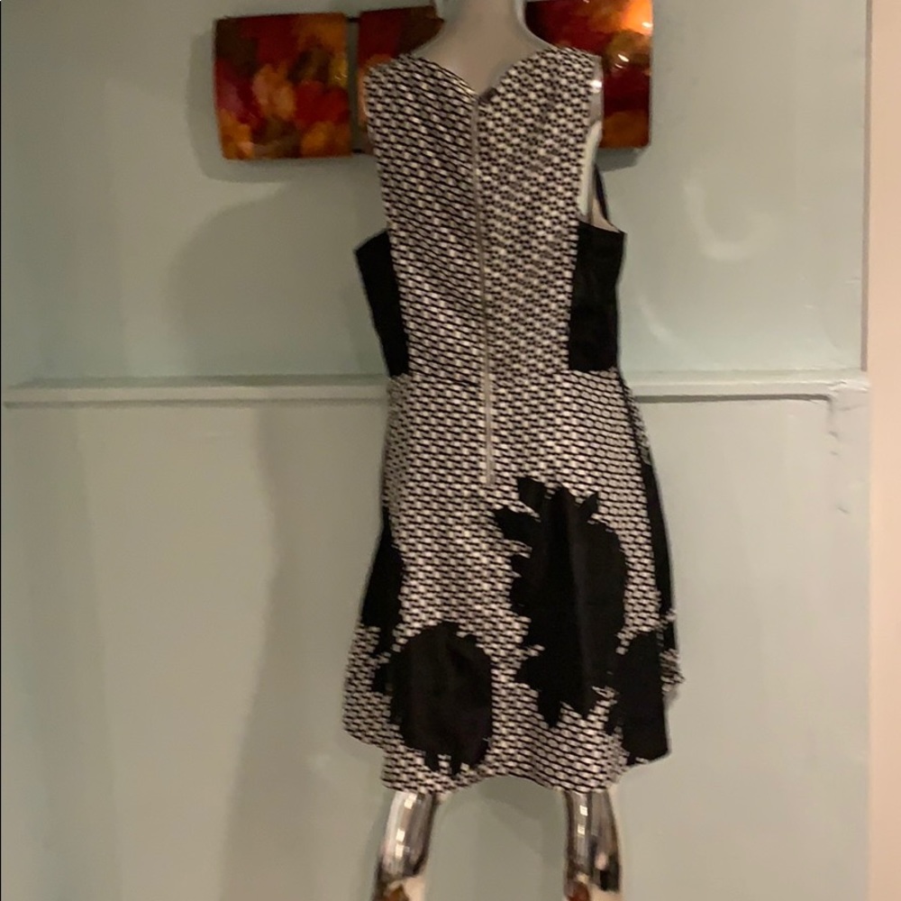 Vince Camuto Black & White Size 14 Dress